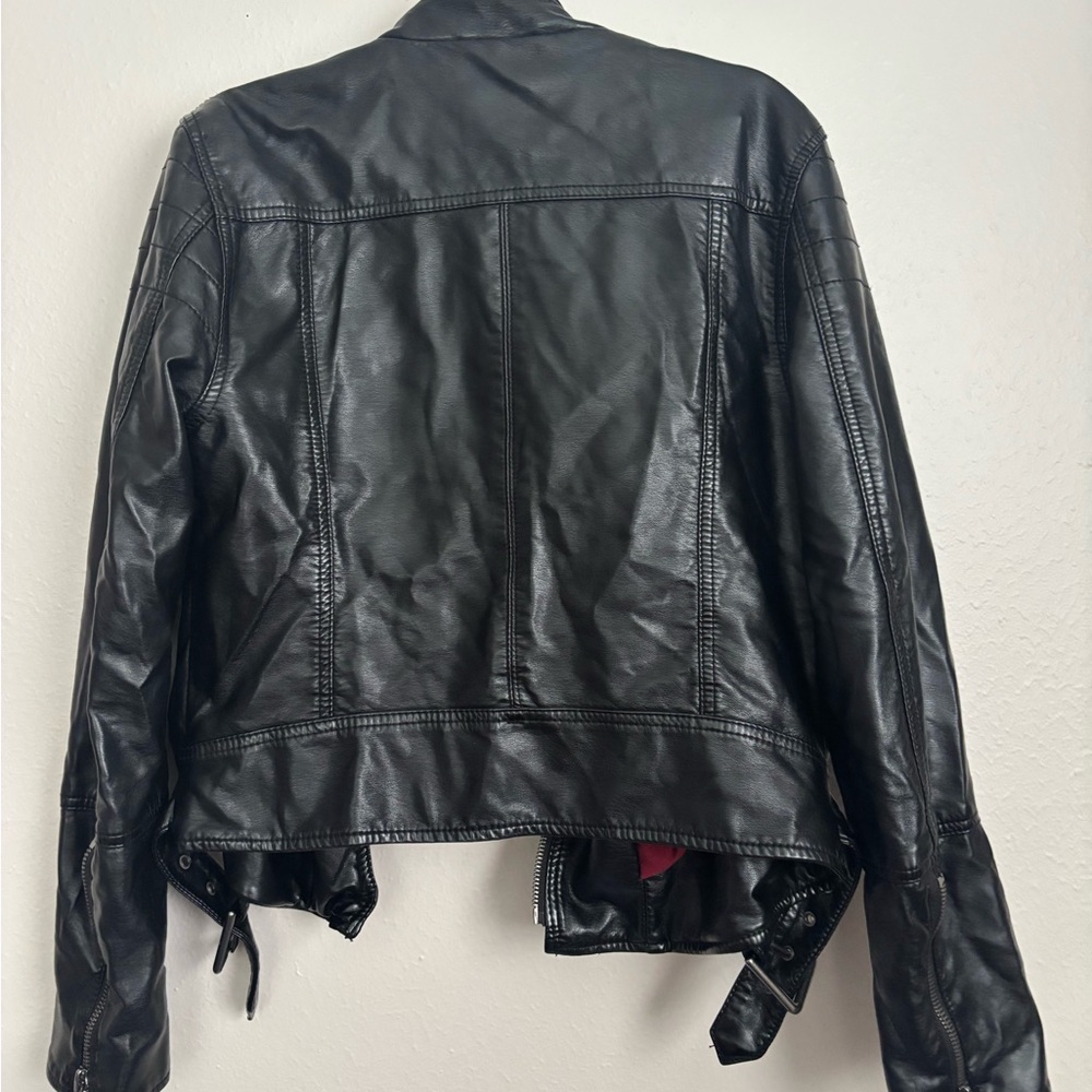 We The Free People Black Fenix Faux Leather Moto ZIP UP Jacket Sz. M - Picture 9 of 9